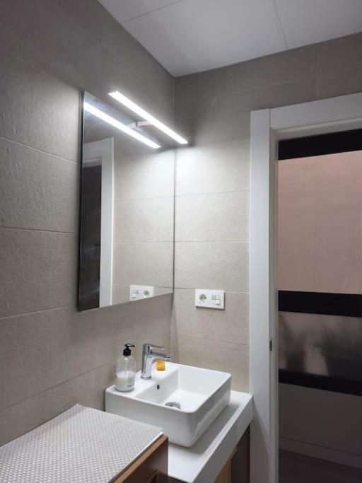 Apartamento Acogedor Granada Centro Exterior foto